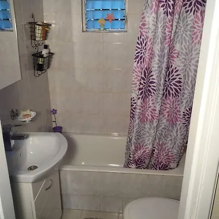 The Happy Scarecrows *